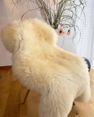 Saueskinn - Hollandske - texel-white-sheepskins-adam-leather