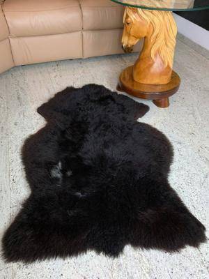 Saueskinn -  Saueskinn - black-sheepskin-eco-adam-leather-bio