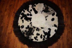 Saueskinn - Runde tepper - round-carpets-sheepskin-adam-leather